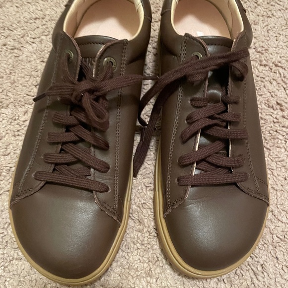 Birkenstock Bend Low Sneaker in Roast (Maple Brown) size 40 - Ladies 9 - Men 7 - Picture 1 of 9